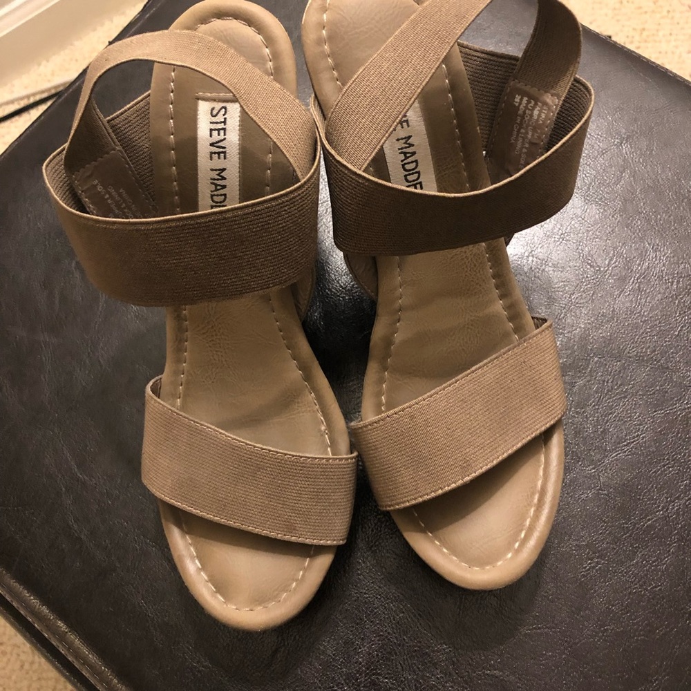 Steve Madden wedge sandals